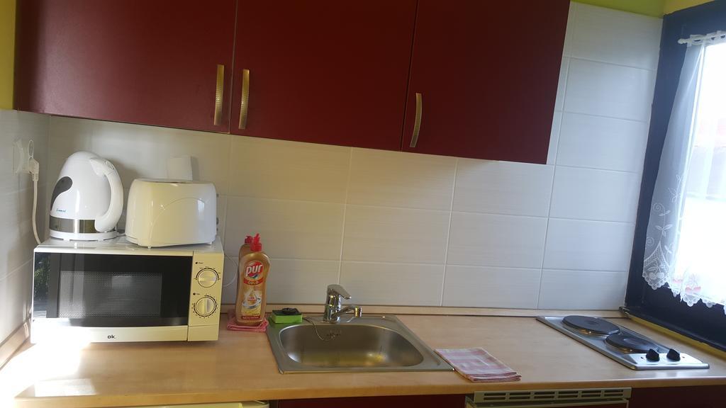 Ferienwohnung Nador Apartman Balatonlelle Exterior foto